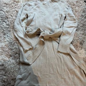 EUC Club Monaco Cashmere Blend Dress